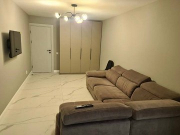 Chirie-3-х комнатная квартира, 90м², Бульвар Траян photo