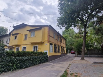 3-х комнатная квартира, 61м², Chișinău, Centru, bd. Grigore Vieru photo
