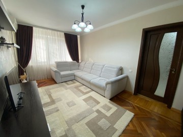 Apartament cu 2 camere, 48m², Chișinău, Ciocana, str. Alecu Russo photo