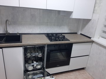 Chirie-Apartament cu 2 camere, 45m², Chișinău, Botanica, str. Hristo Botev photo