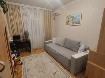 Apartament cu 2 camere, 51m², bd. C. Negruzzi, photo