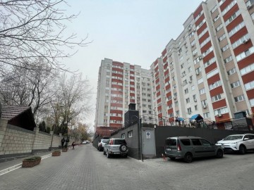 Apartament cu 1 cameră, 42m², Chișinău, Centru, str. Constantin Vârnav photo