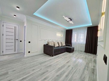 Apartament cu 3 camere, 65m², Nikolai Zelinski photo