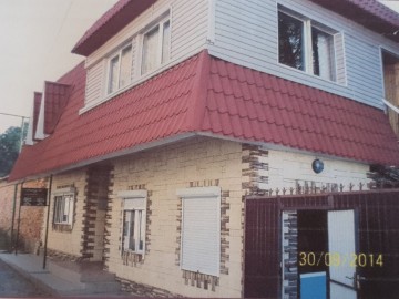 Se vinde imobil comercial in centrul orasului Drochia photo