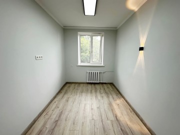 Garsonieră, 19m², Telecentru,Vasile Cheltuială photo