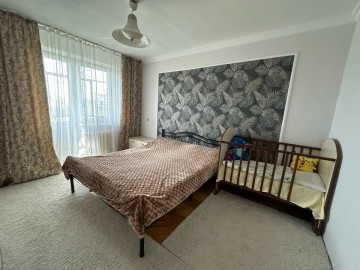 Apartament cu 4 camere, 100m², Botanica,Nicolae Titulescu photo