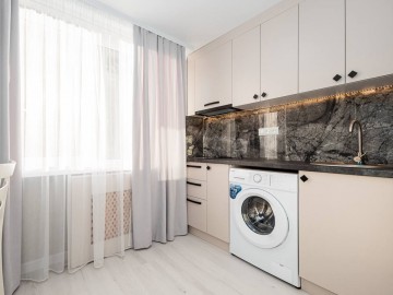 Garsonieră, 22m², Sucevița photo