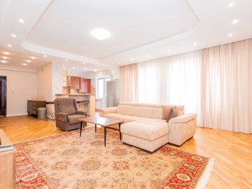 -CHIRIE- cu 2 camere, 78m², Mihai Eminescu photo