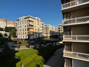 Apartament cu 3 camere, 70m², Buiucani, Liviu Deleanu photo