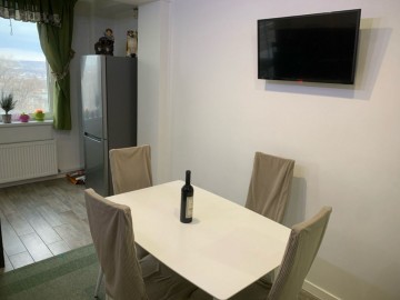 Apartament cu 2 camere, 65m², str. Nikolai Zelinski photo