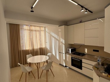 chirie-Apartament cu 2 camere, 73m², Nicolae Testemitanu photo