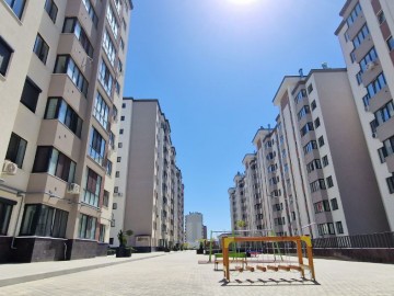 Apartament cu 2 camere, 68m², Ion Buzdugan 6958 photo