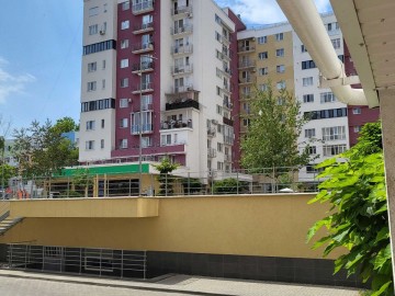 Chirie-Apartament cu 3 camere, 81m², Centru.str. Gheorghe Cașu photo