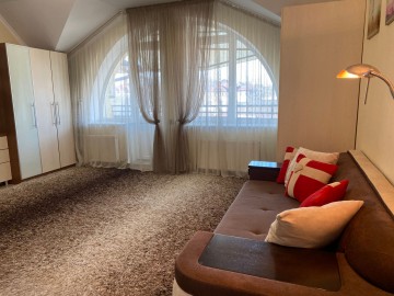 chirie-Apartament cu 1 cameră, Centru 40m², București photo