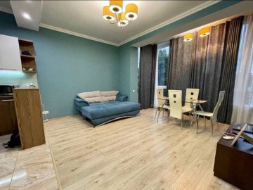 Chirie-Apartament cu 1 cameră, 47m²,Centru. str. Lev Tolstoi photo