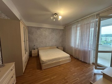 chirie-3-х комнатная квартира, 104м², ул. Андрея Доги photo