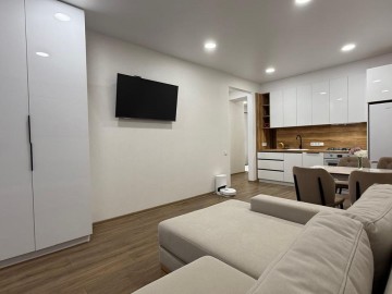 chirie-Apartament cu 2 camere, Riscani 87m², ул. Богдана Воевод photo