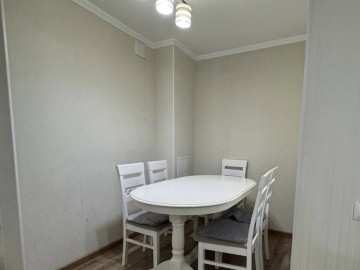 Chirie-Apartament cu 2 camere, 67m²,Buiucani, Nicolae Costin photo
