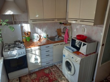 Apartament cu 3 camere, 70m², Muncești photo