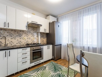 Apartament cu 2 camere, 66m², Mircea cel Batrin photo