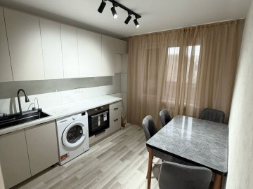 1 комнатная квартира, 38м², Florilor photo