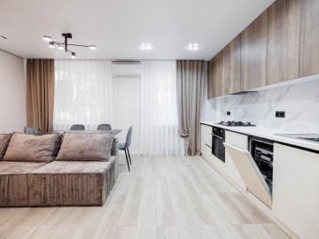 Apartament cu 2 camere, 56m², Ion Creangă photo