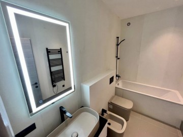 Chirie-Apartament cu 2 camere, 81m², Rîșcani,Zimbrului photo