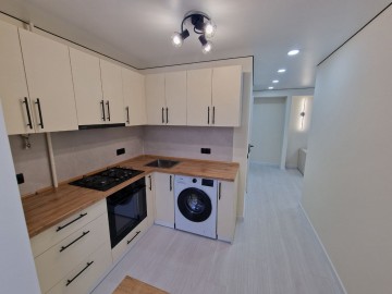 Apartament cu 1 cameră, 38m², Iazului photo