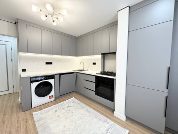 Apartament cu 2 camere, 50m², P.Zadnipru photo