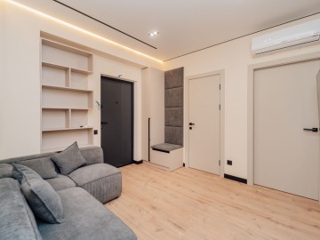 Vînzare, Apartament cu 2 camere și living, 54m², str.Ghica Vodă,5 photo