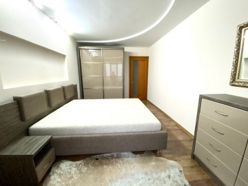 Apartament cu 2 camere, 69m², Botanica, Burebista photo