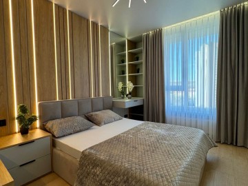 chirie-Apartament cu 2 camere, Riscani 70m², bd. Renasterii Nationale photo