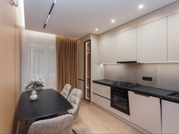 Apartament cu 3 camere, 86m², Buzdugan photo