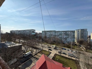 Apartament cu 3 camere, Botanica 73m², bd. Cuza Voda photo